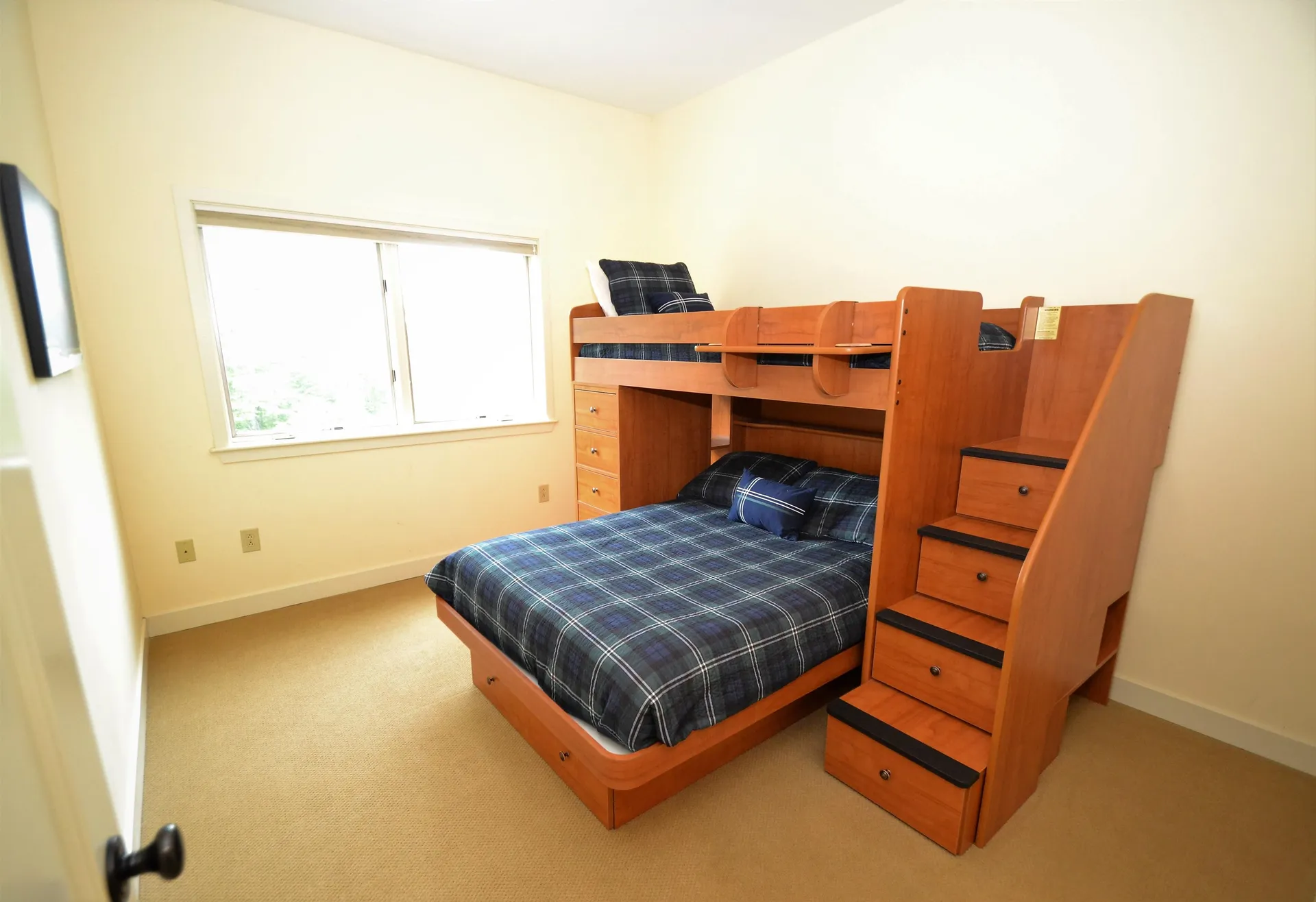 258 Upper Village Road Warren VT 05674