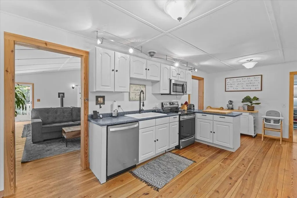 3 Duval Street South Burlington VT 05403