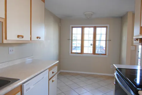223 Fox Hollow Drive Hudson NH 03051