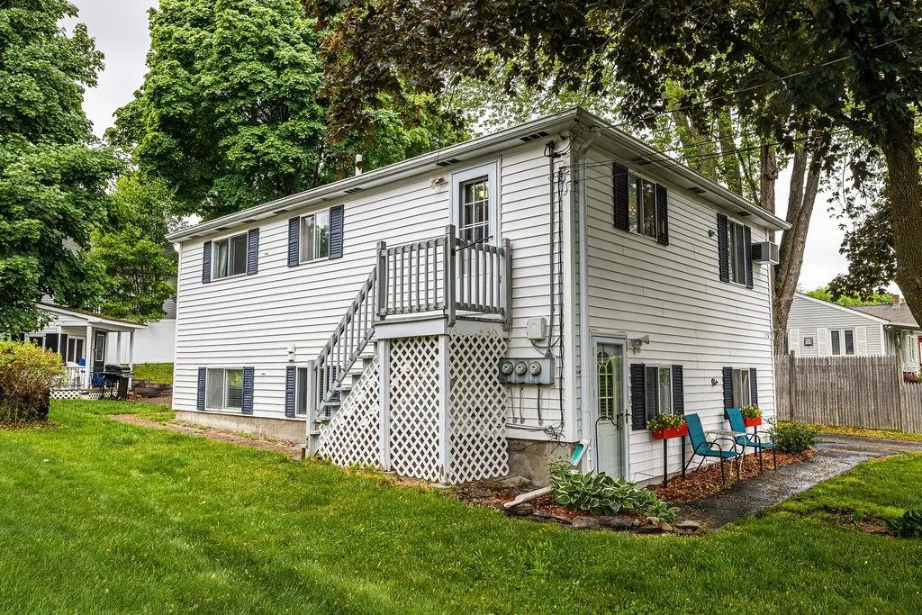 128 Sunnyside Street Manchester NH 03103
