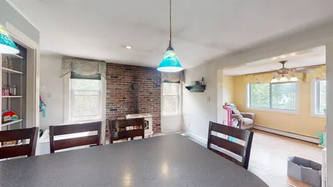 171 Village Street Concord NH 03303