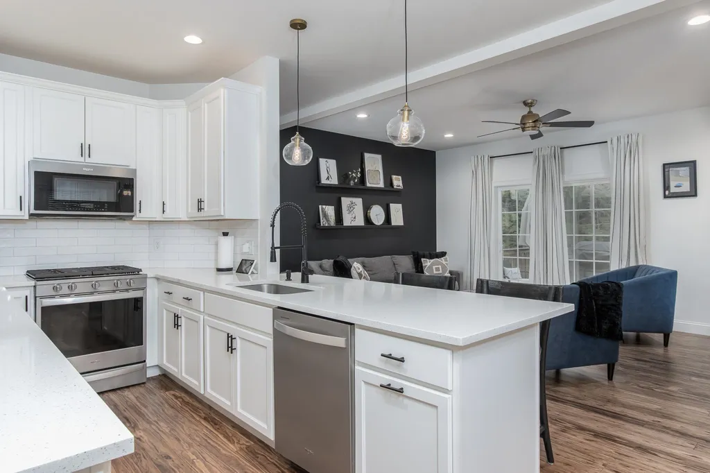 7 Dorothy Drive Amherst NH 03031