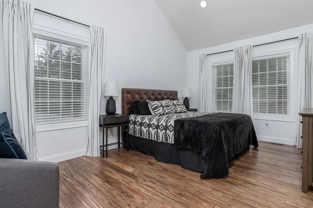 7 Dorothy Drive Amherst NH 03031