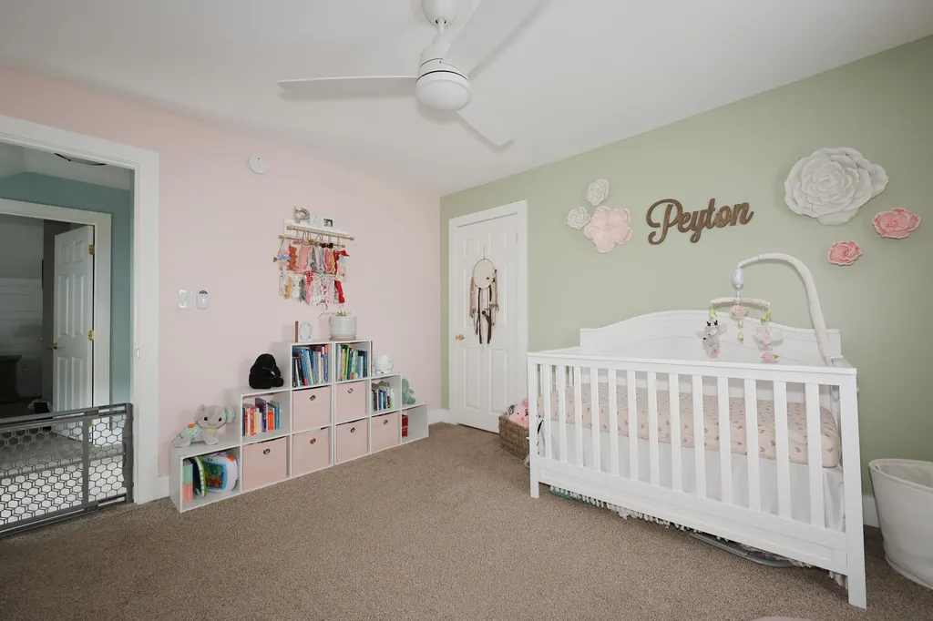 14 Artillery Lane Nashua NH 03064