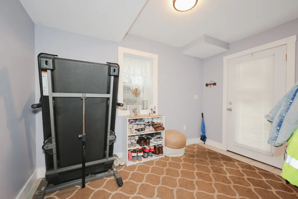 14 Artillery Lane Nashua NH 03064
