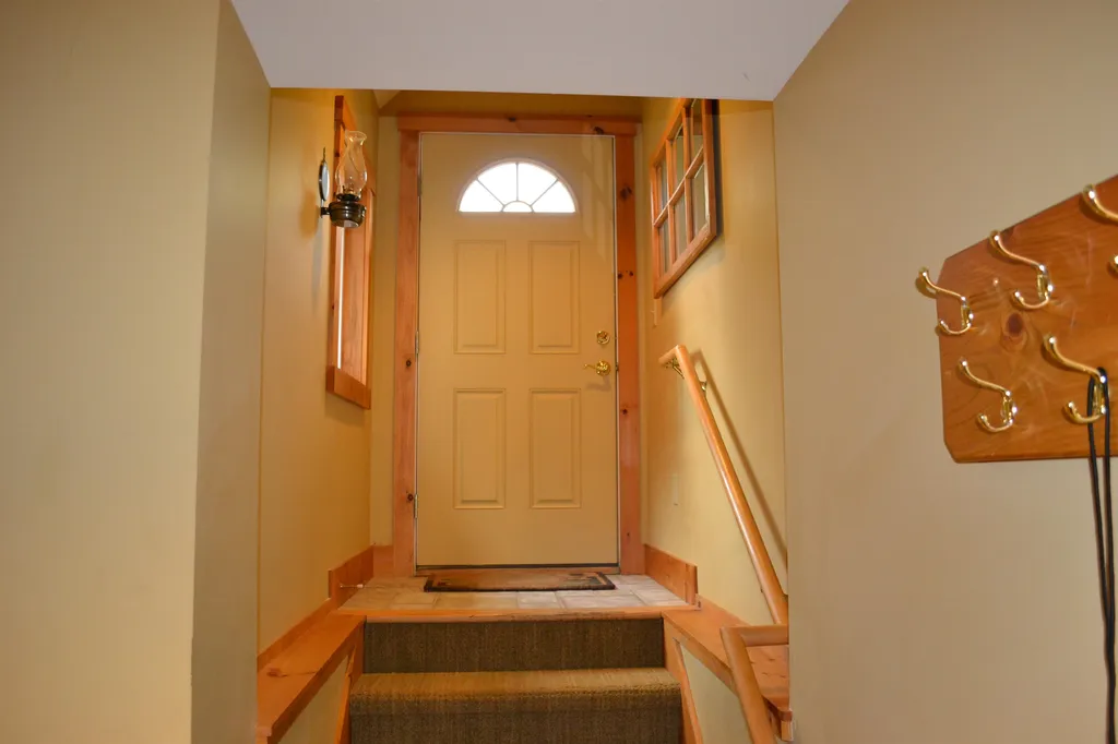 98 Queens Road Jay VT 05859