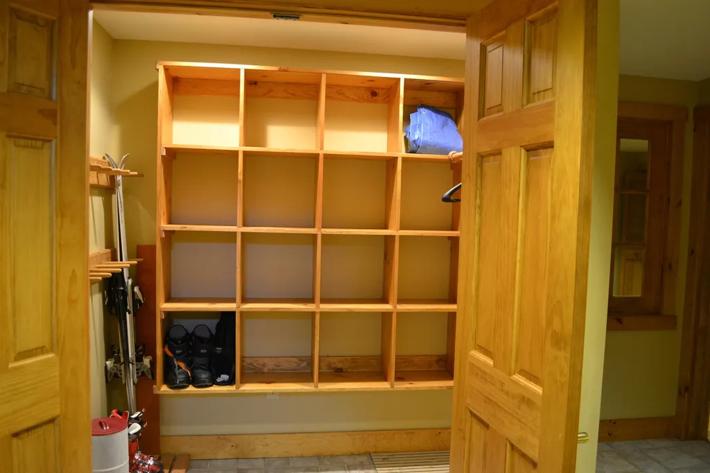 98 Queens Road Jay VT 05859
