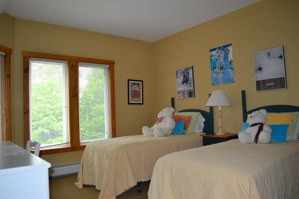 98 Queens Road Jay VT 05859