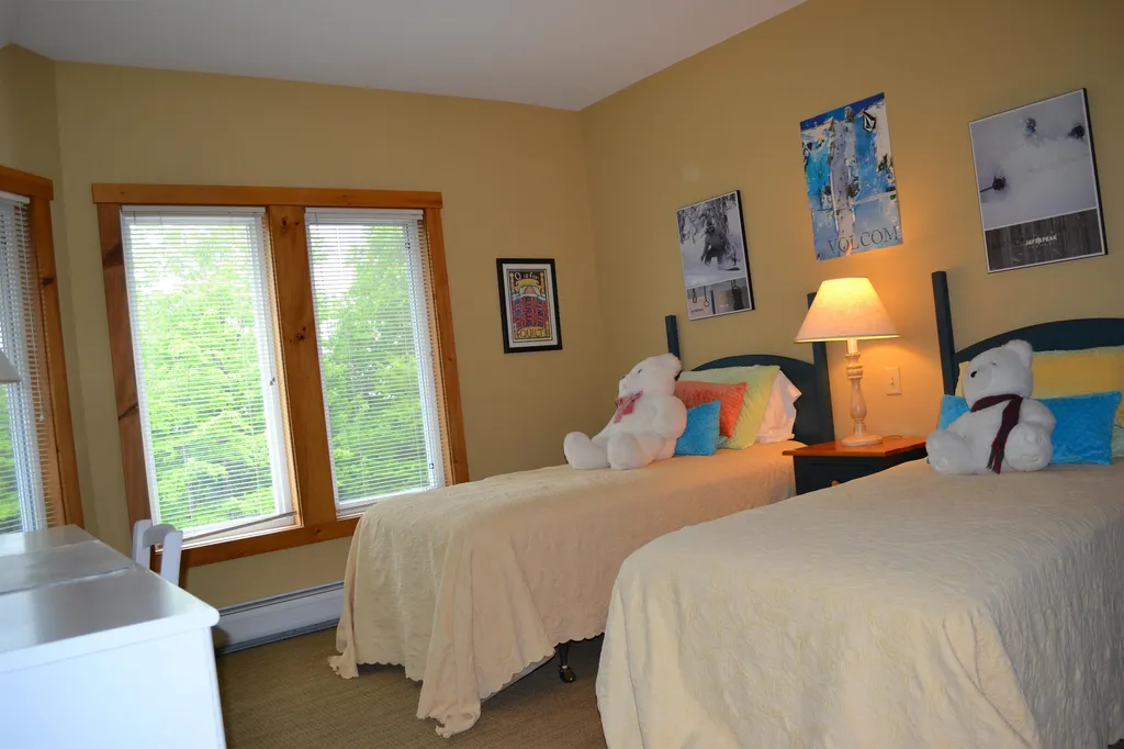 98 Queens Road Jay VT 05859