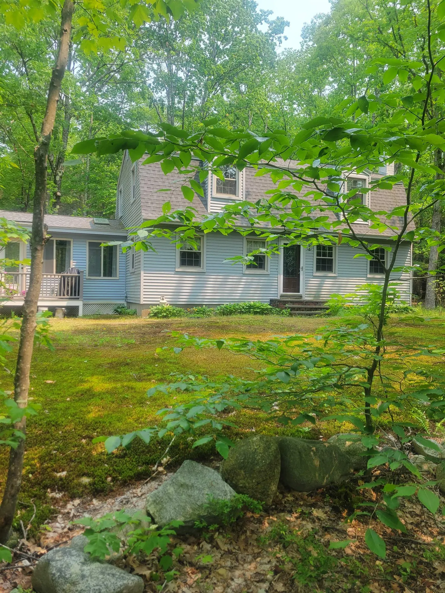 10 Acorn Avenue Auburn NH 03032