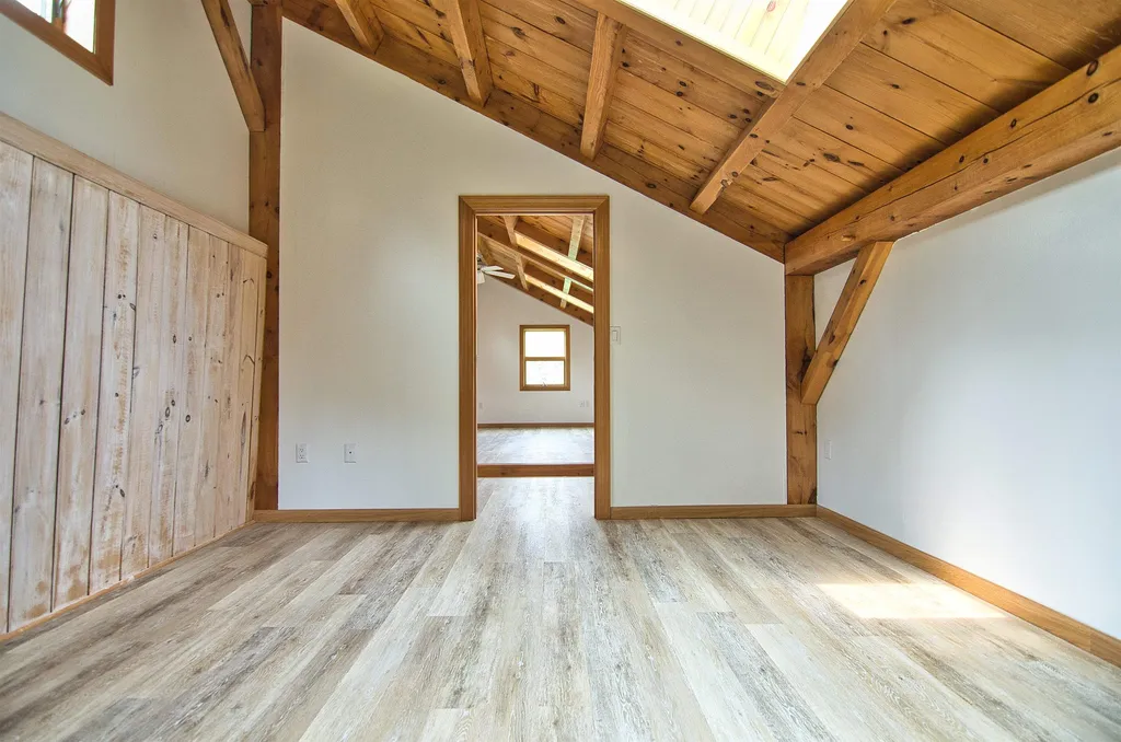 9 Cove Road Canaan NH 03741