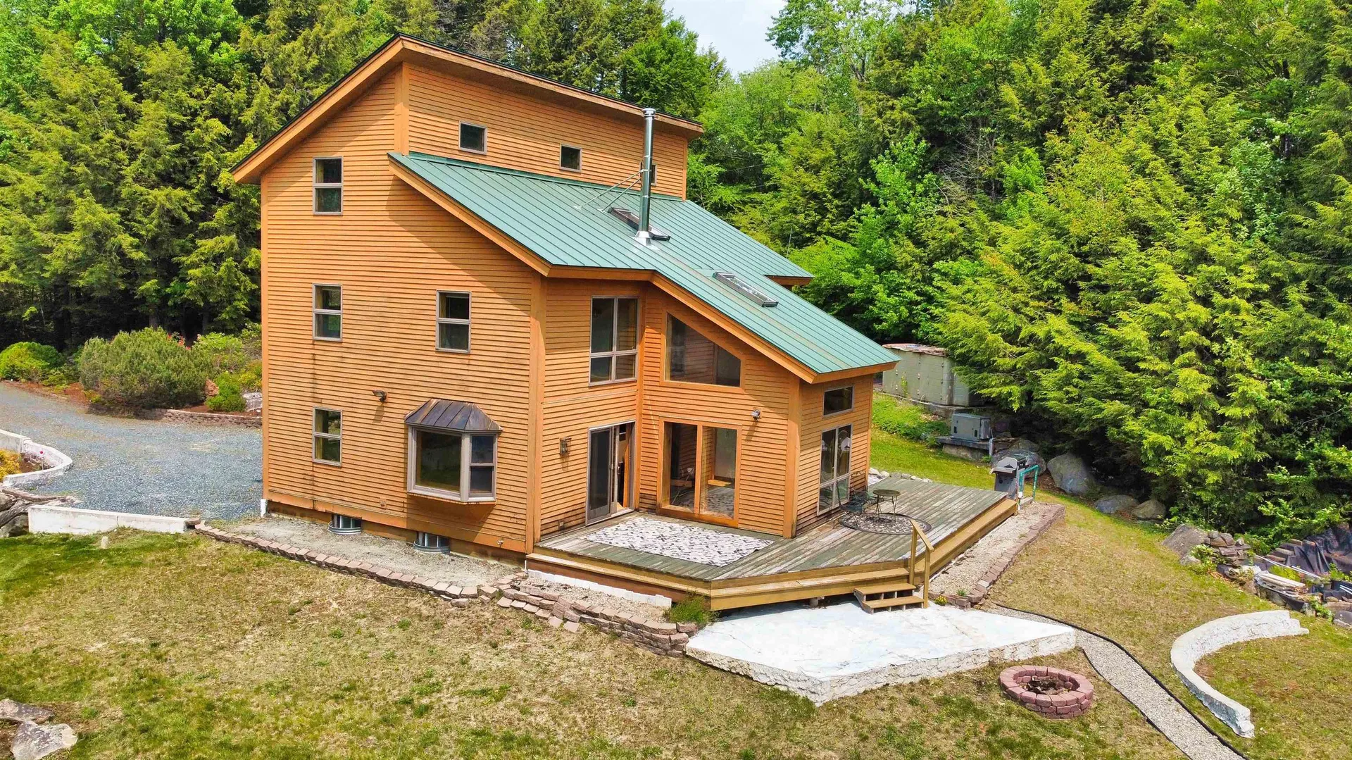 9 Cove Road Canaan NH 03741