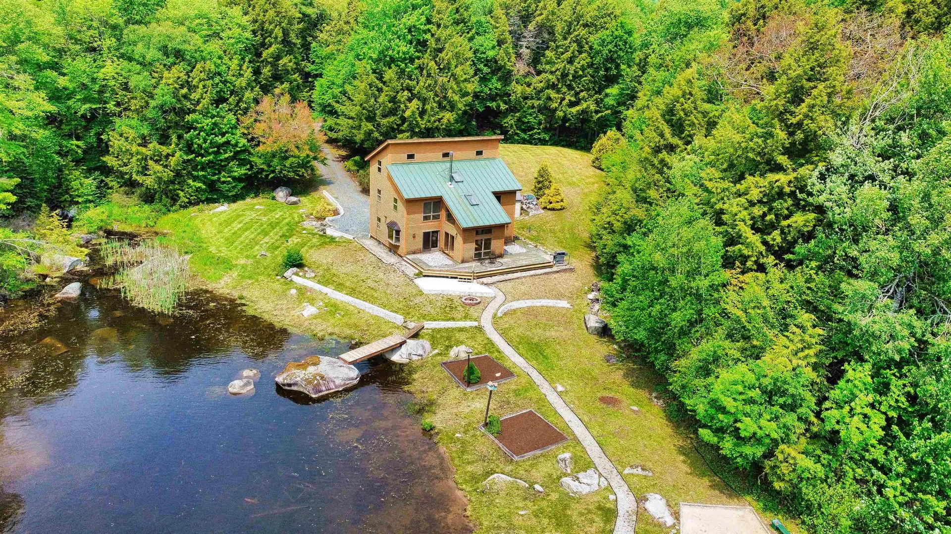 9 Cove Road Canaan NH 03741