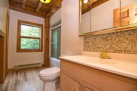 9 Cove Road Canaan NH 03741