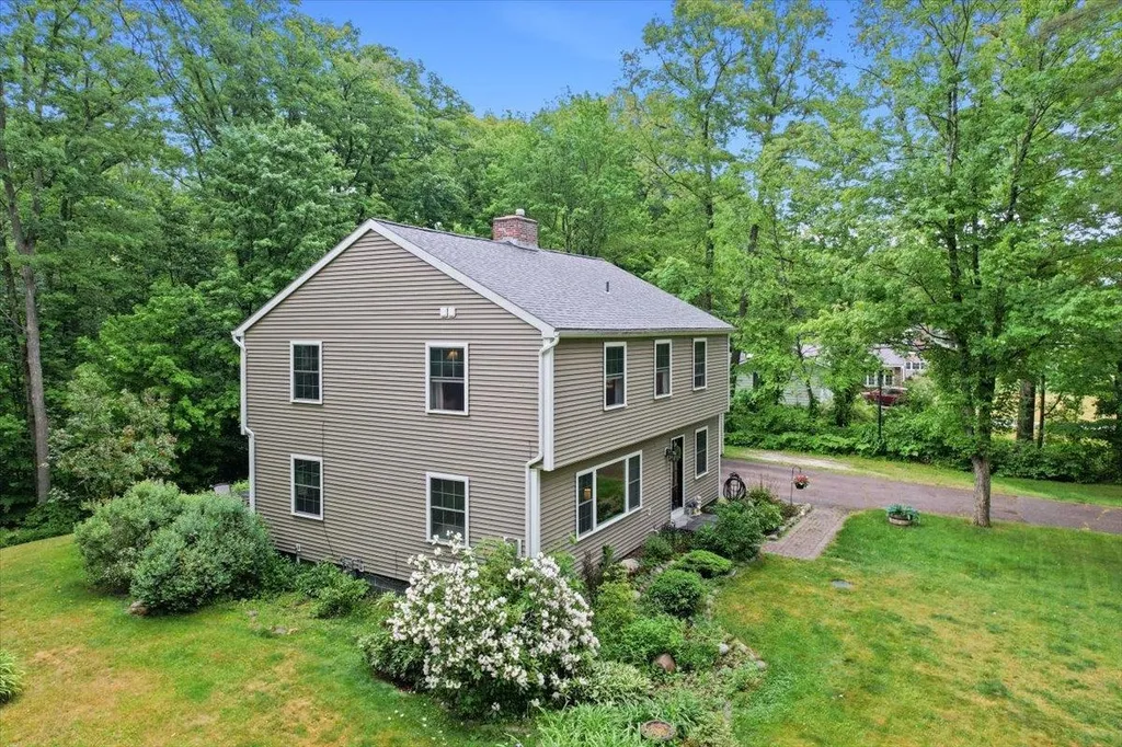 14 Forest Road Essex VT 05452