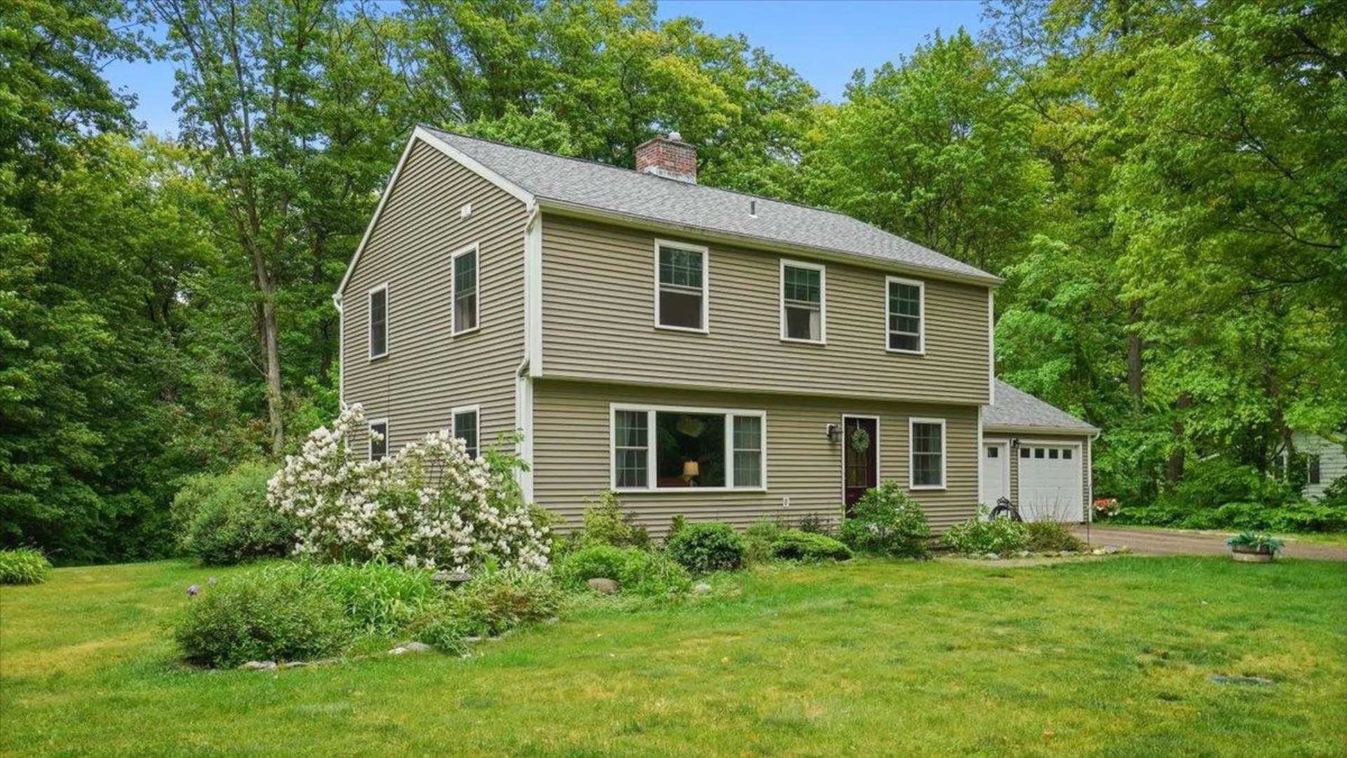 14 Forest Road Essex VT 05452