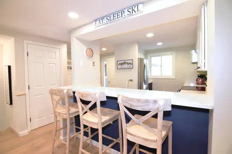 10 Bunker Lane Lincoln NH 03251