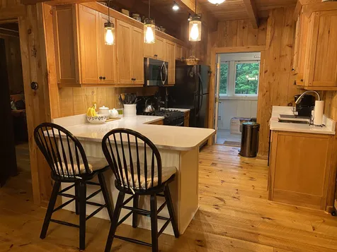 19 Arctic Circle Wilmington VT 05363