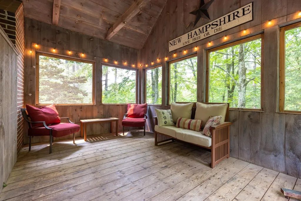 13 Riverwood Road Kingston NH 03848