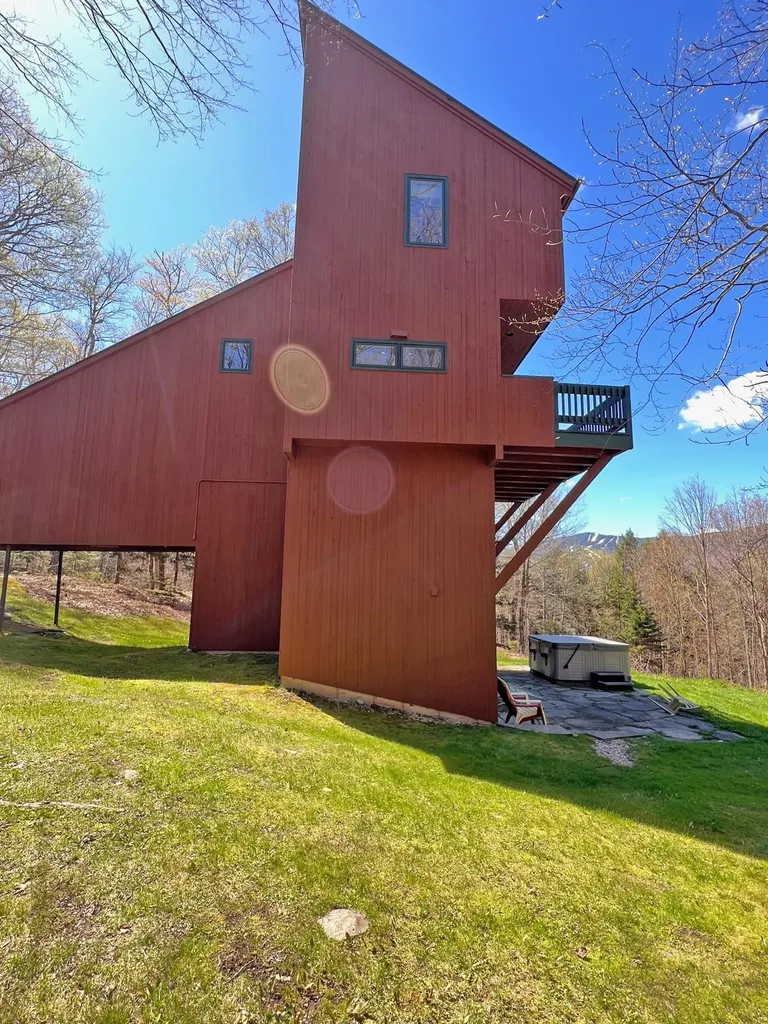315 Mad River View Fayston VT 05673