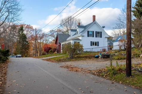 21 Old Ferry Lane Kittery ME 03904