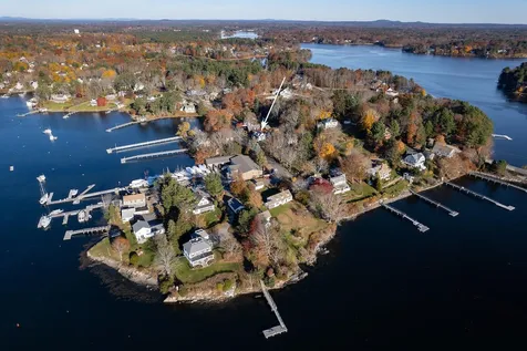 21 Old Ferry Lane Kittery ME 03904