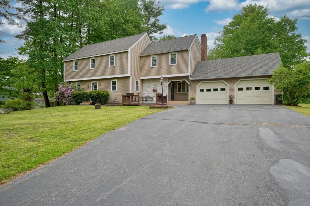 31 Dow Lane Rye NH 03870