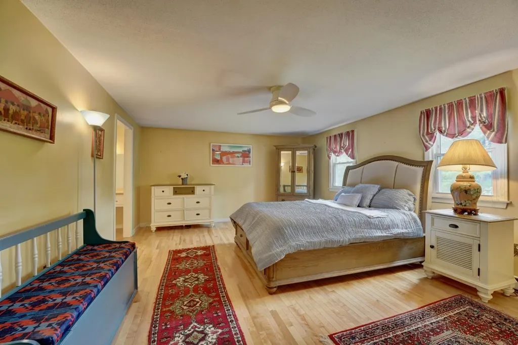 31 Dow Lane Rye NH 03870