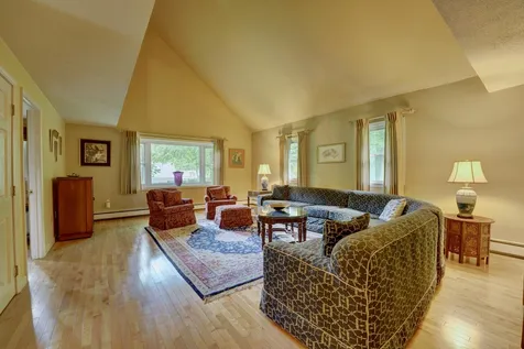 31 Dow Lane Rye NH 03870