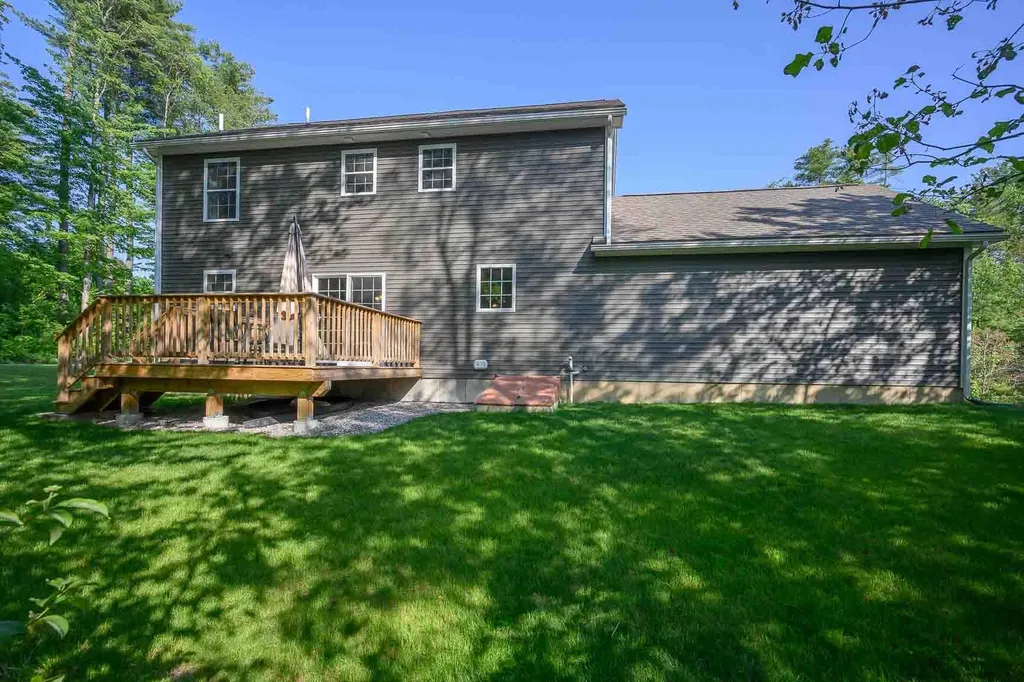 10 Rapids Lane Manchester NH 03109