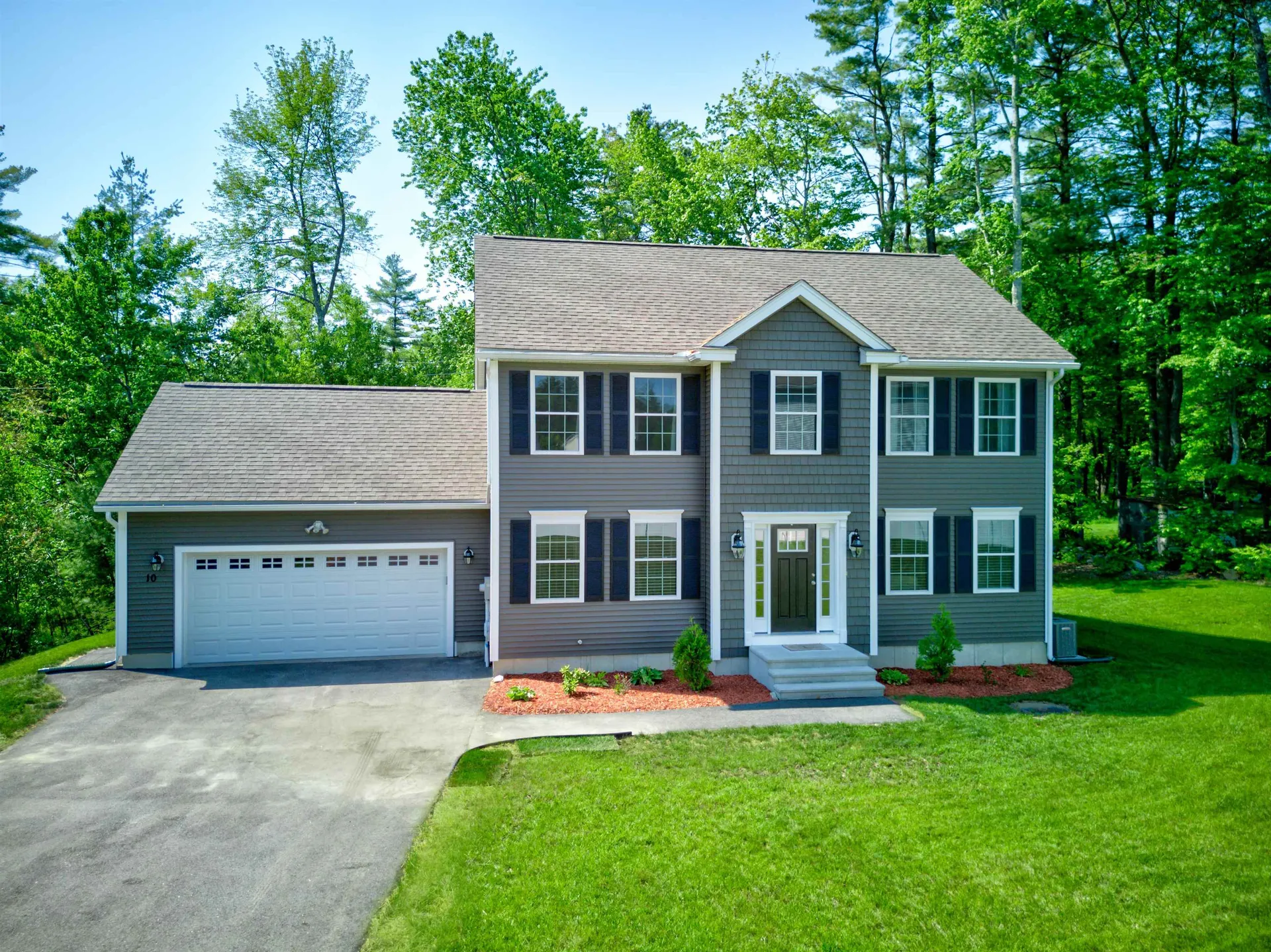 10 Rapids Lane Manchester NH 03109