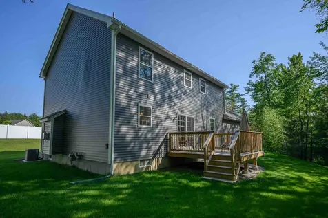 10 Rapids Lane Manchester NH 03109