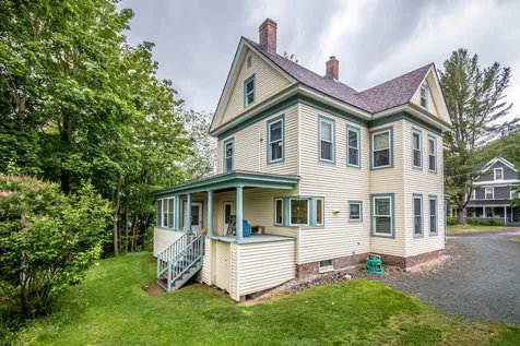 73 Bunker Hill Street Lancaster NH 03584
