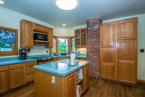 73 Bunker Hill Street Lancaster NH 03584