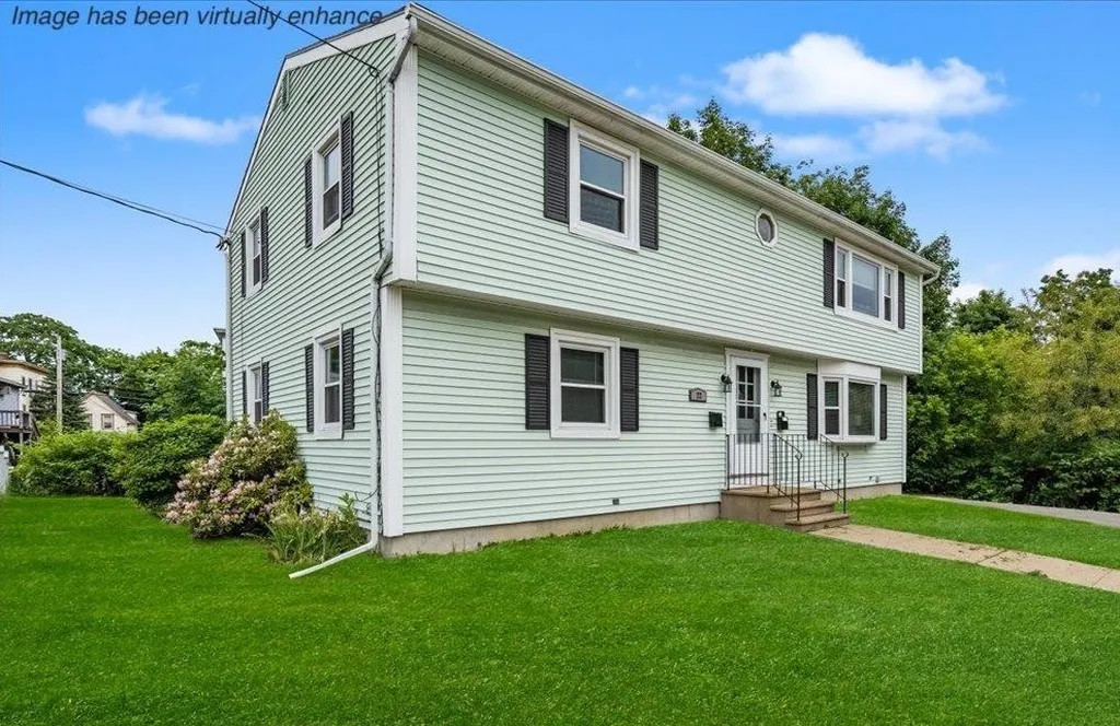 22 Reynolds Avenue Manchester NH 03103