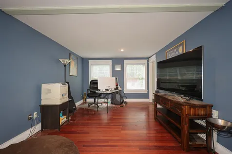 286 Bedford Road New Boston NH 03070