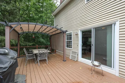 286 Bedford Road New Boston NH 03070