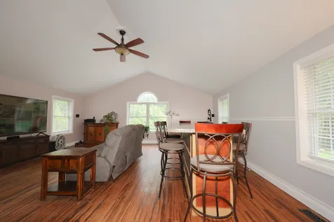 286 Bedford Road New Boston NH 03070