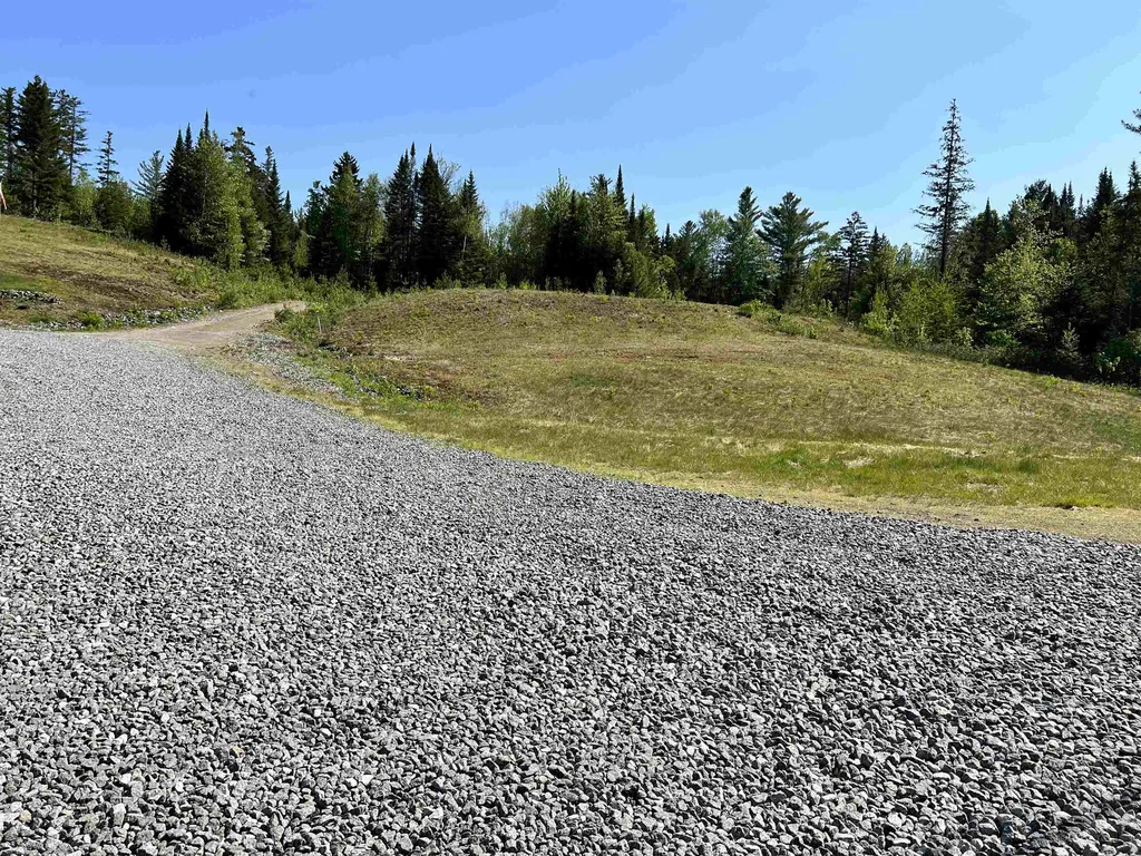 00 Vt Route 105 Bloomfield VT 05905