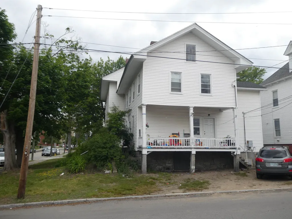 3 Walnut Street Manchester NH 03104