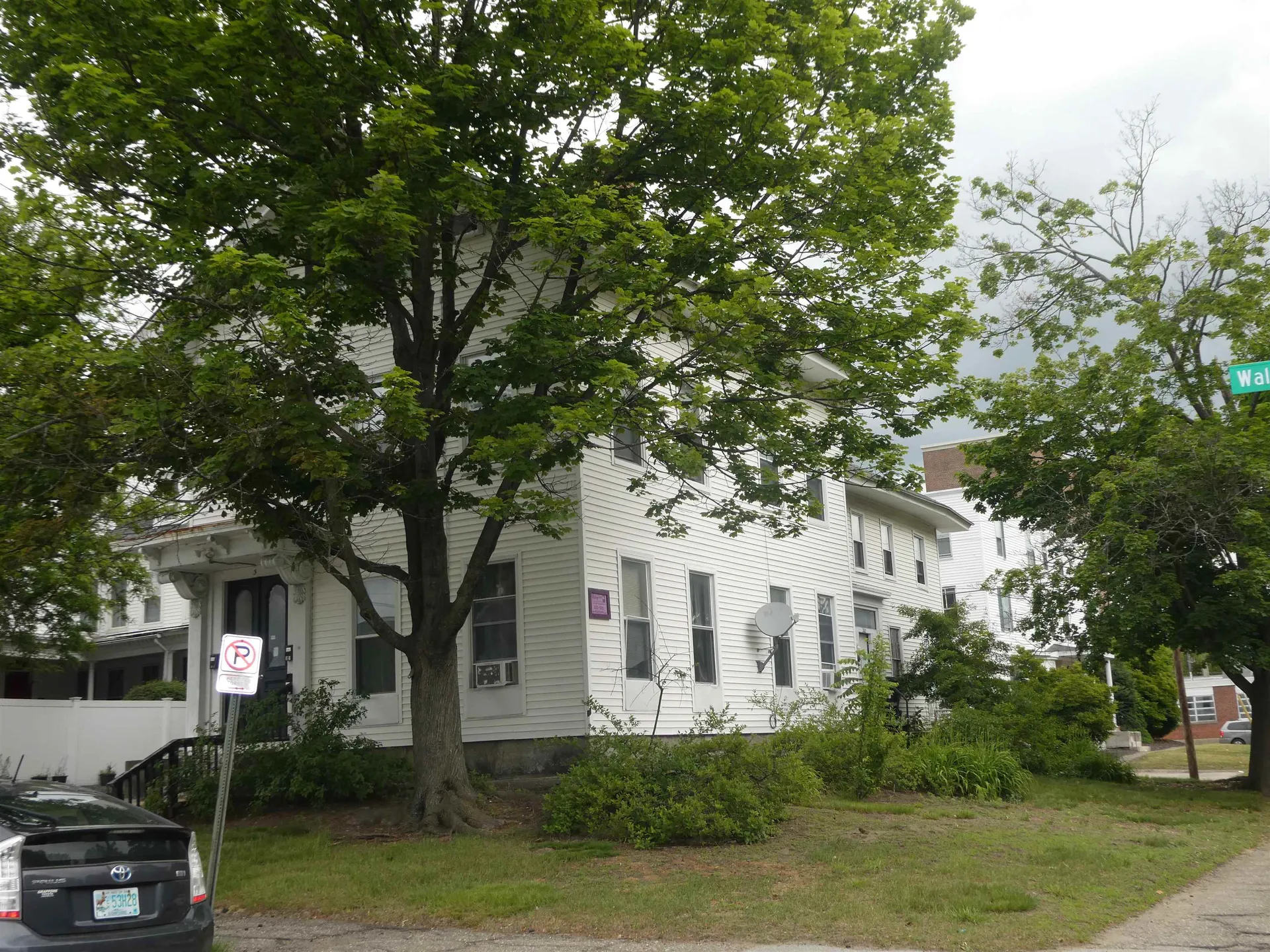3 Walnut Street Manchester NH 03104