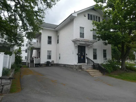 3 Walnut Street Manchester NH 03104
