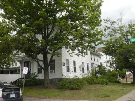 3 Walnut Street Manchester NH 03104