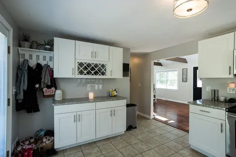 11 Ryan Circle Rochester NH 03867