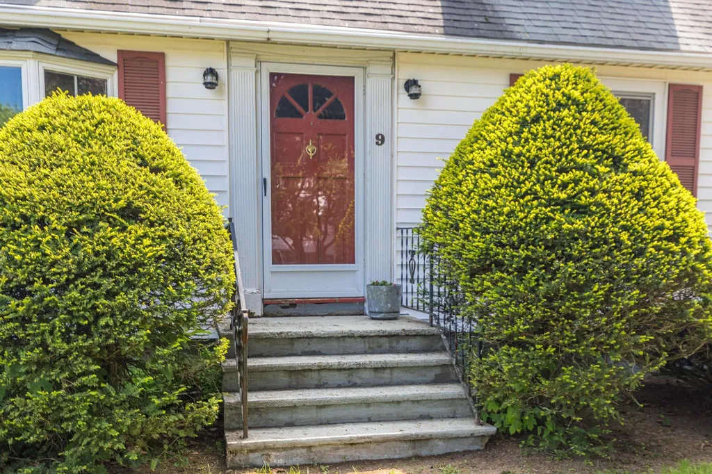9 Cottle Lane Kittery ME 03904