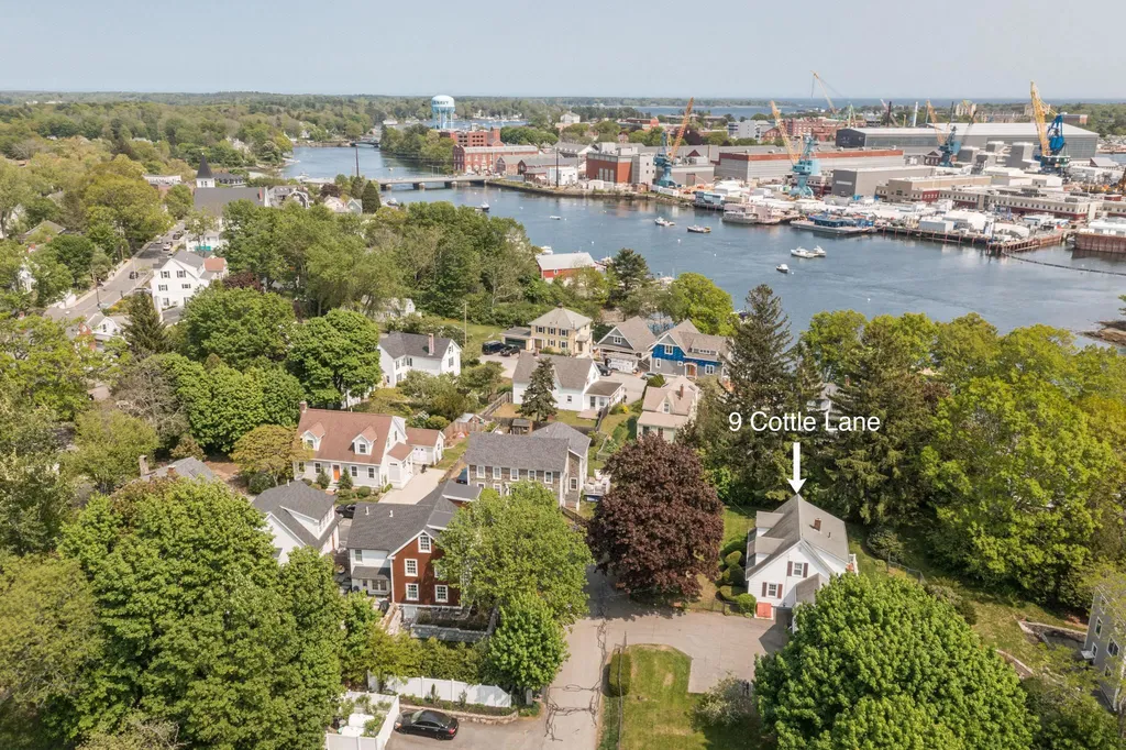 9 Cottle Lane Kittery ME 03904