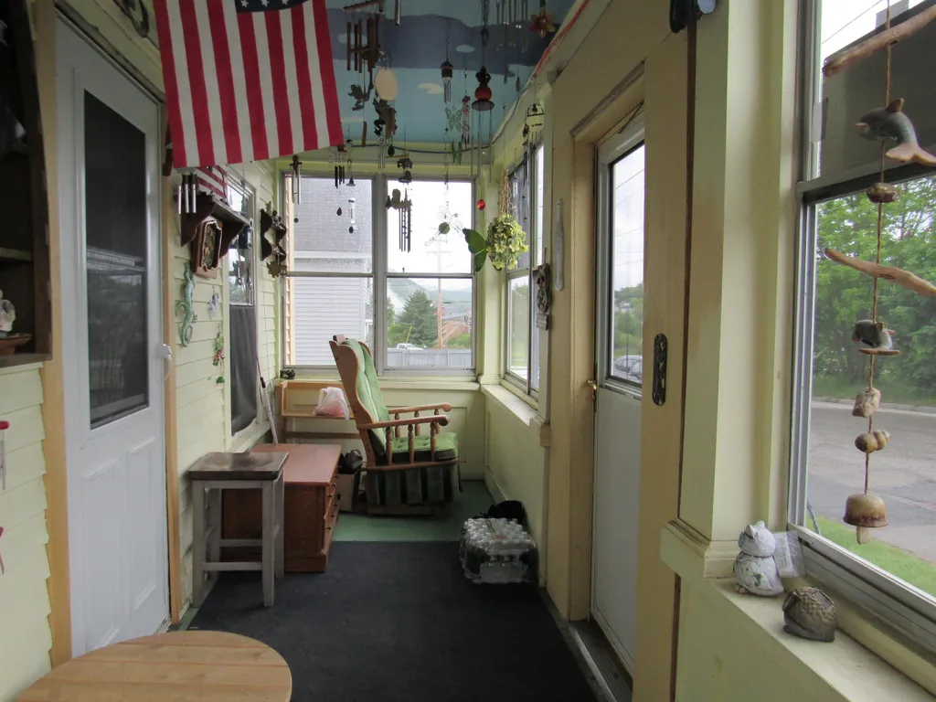 328 Columbia Avenue Berlin NH 03570