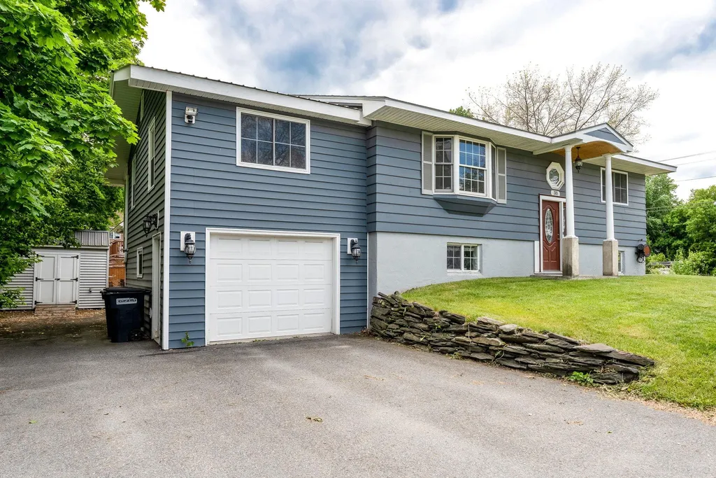 33 Camp Street Barre City VT 05641