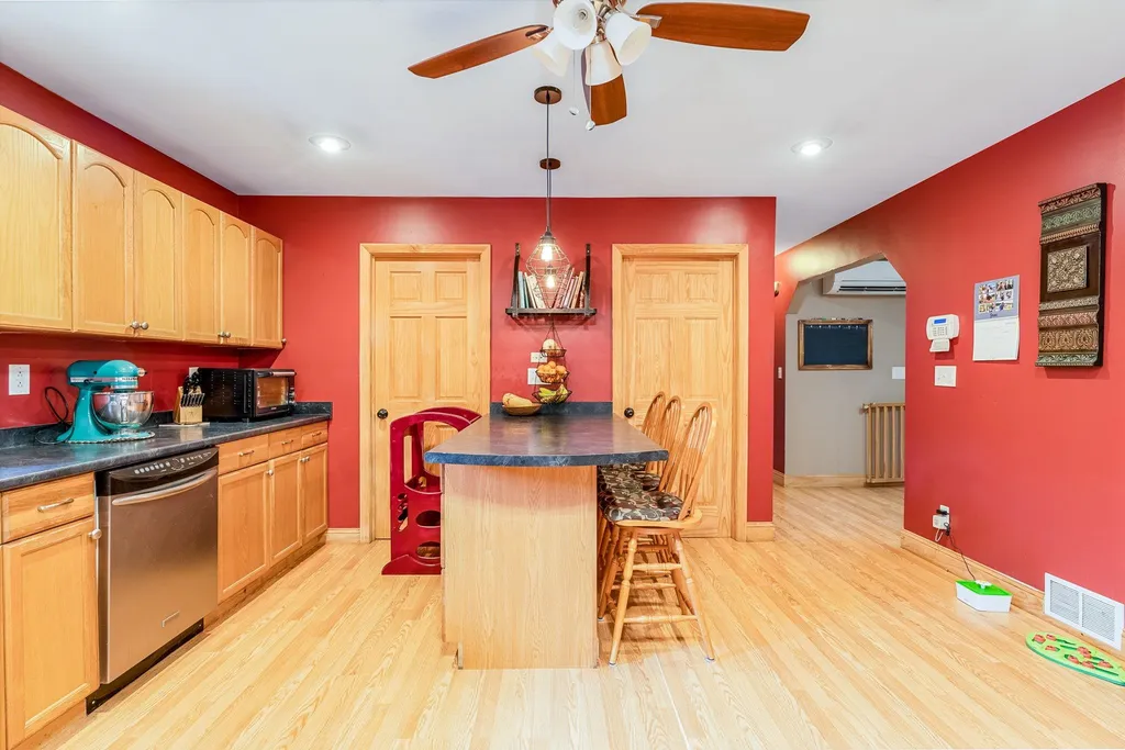 33 Camp Street Barre City VT 05641