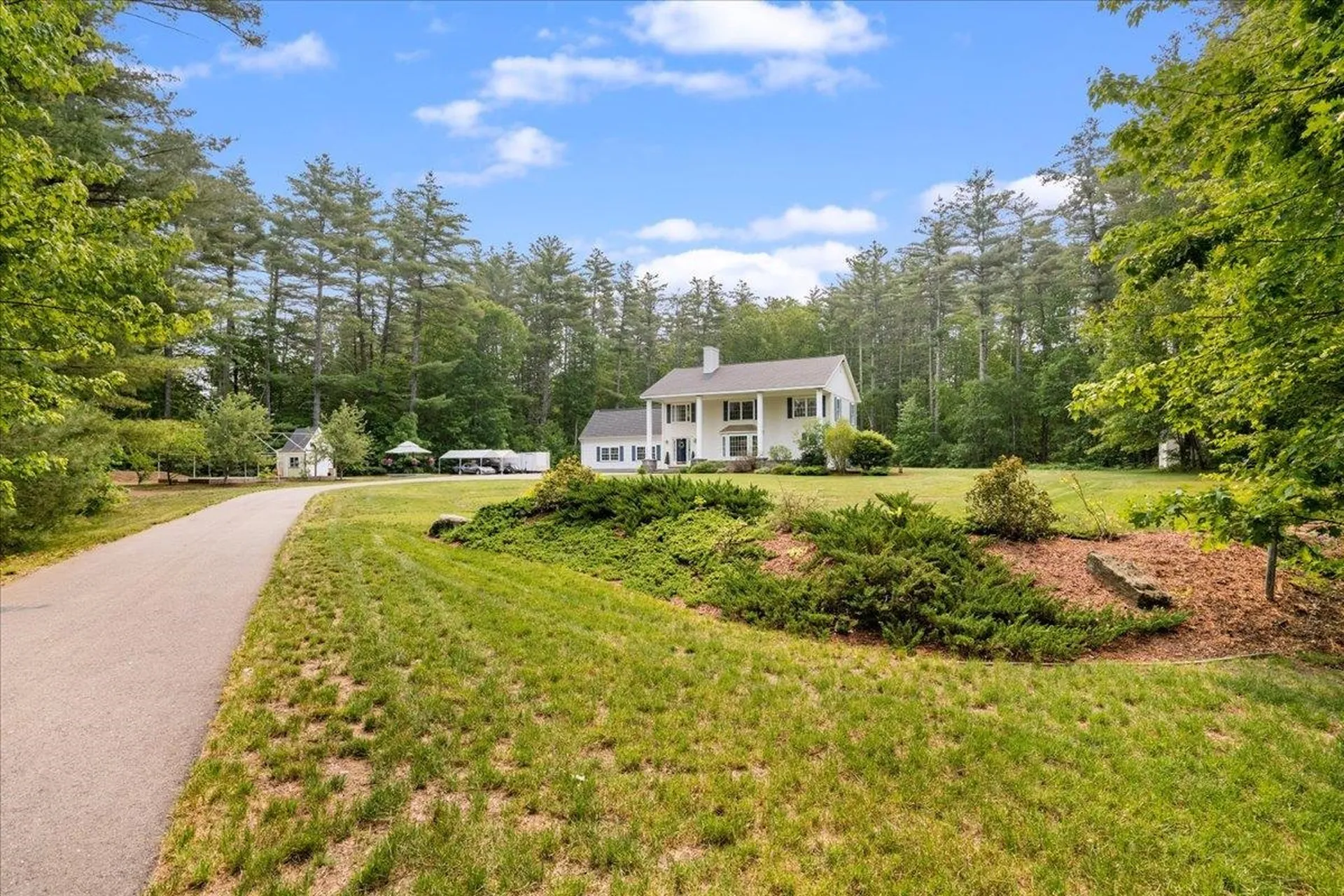 46 Sebbins Pond Drive Bedford NH 03110